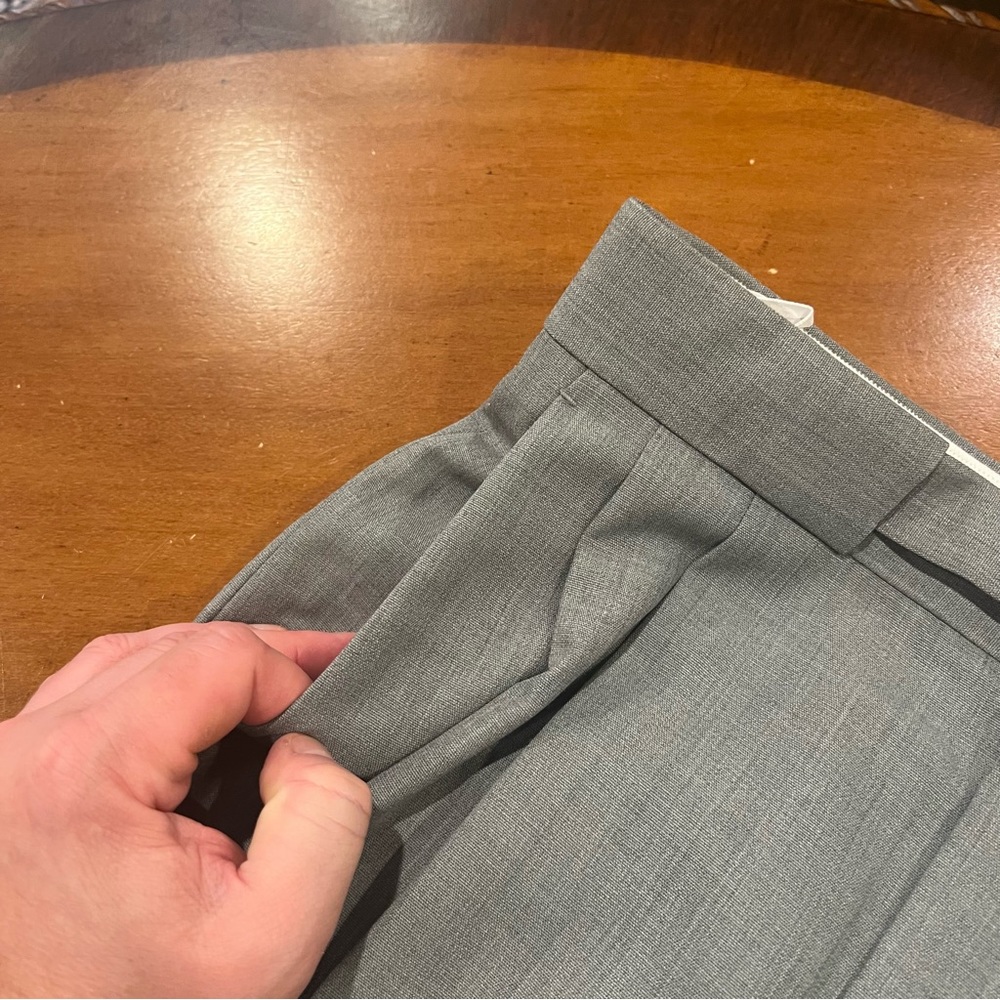 New CHICJOC Women’s Marzotto Wool Pleated Trousers Belted Size 36 Gray Luxury - Picture 6 of 16